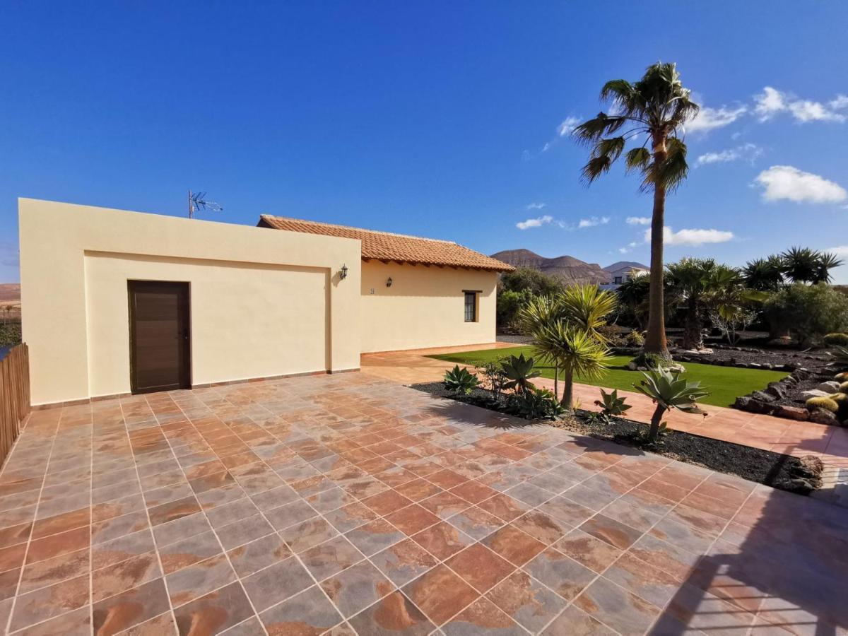 Magic House Vila La Oliva Exterior foto