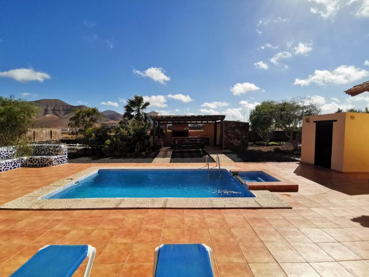 Magic House Vila La Oliva Exterior foto